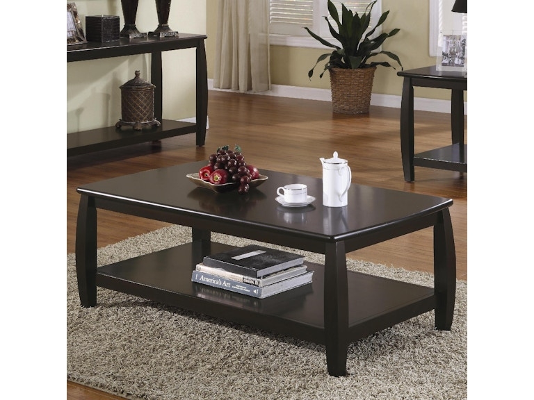 Three-Piece Coffee Table Set featuring Tapered Legs and Shelf