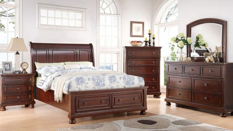Traditional Espresso Bedroom Set with Tufted Headboard and Storage