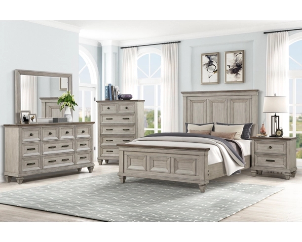 Traditional Vintage Creme Bedroom Set with Turned Bun Feet