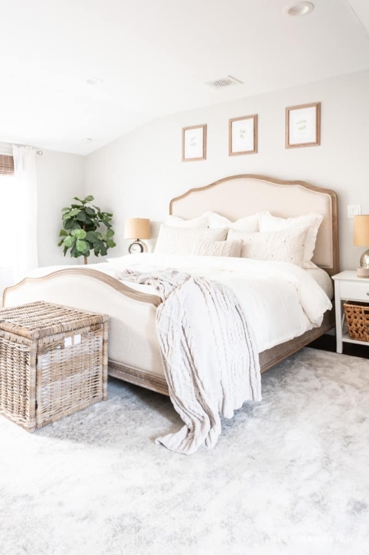 Transitional Wood and Upholstered Bed Arched Headboard