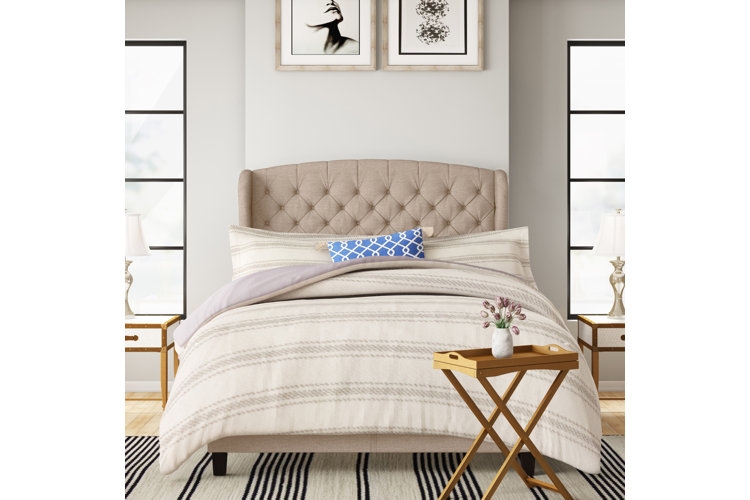 Upholstered Bed Diamond Tufted Wingback in Light Gray Linen