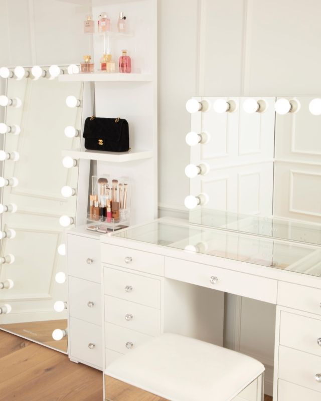 Vanity Set Hollywood Lighting Glass Top Glam Station