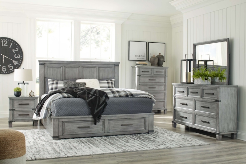 Weathered Gray Bedroom Set in Modern Farmhouse Style with Storage