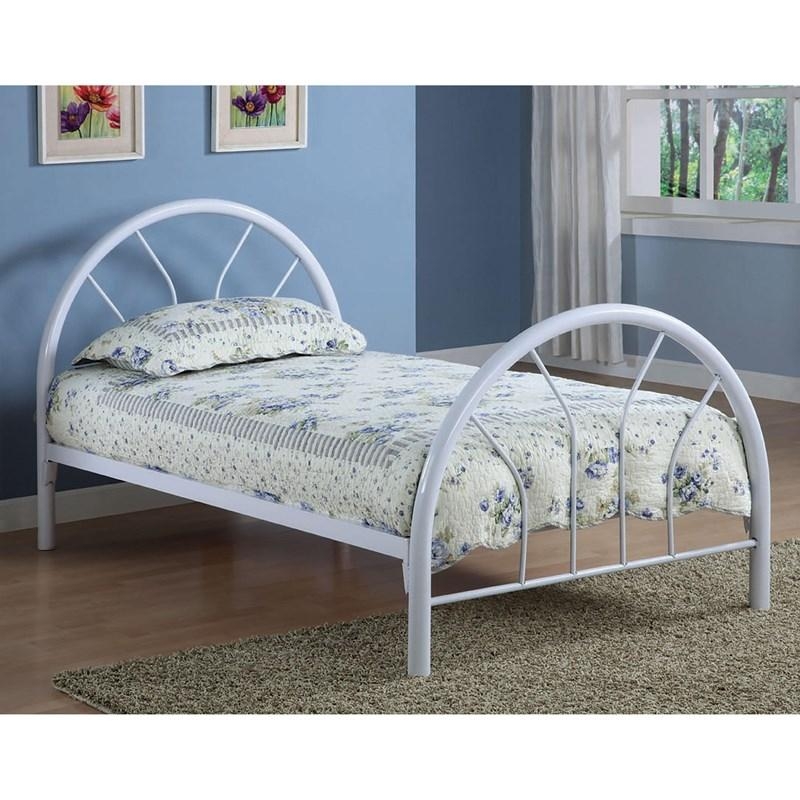 White Metal Bed Frame featuring Scrolled Metalwork and Ball Finials