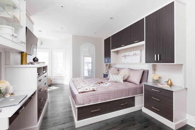 White Storage Bed with Integrated Cabinetry Surround and Alcove Niche