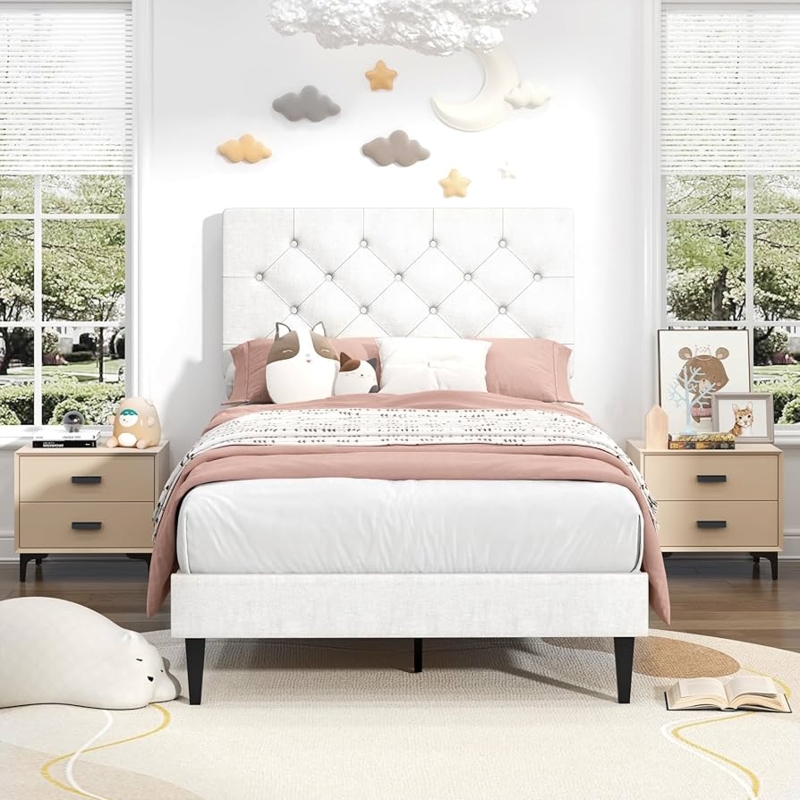 White Upholstered Platform Bed with Button Tufting