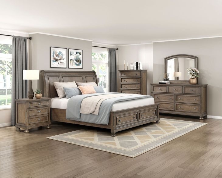 Wire Brushed Antique Brown Bedroom Set with Footboard Storage