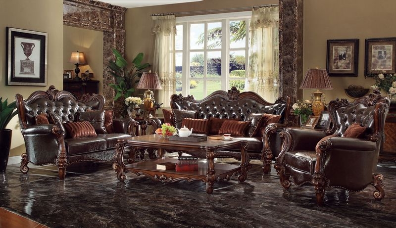 Baroque Living Room Set: Ornate Scroll Carvings and Button Tufting (72 chars)