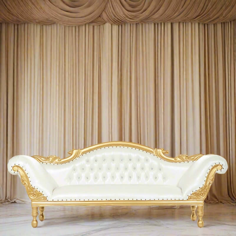 Chaise Lounge White Tufted Upholstery with Gold Leaf Carvings