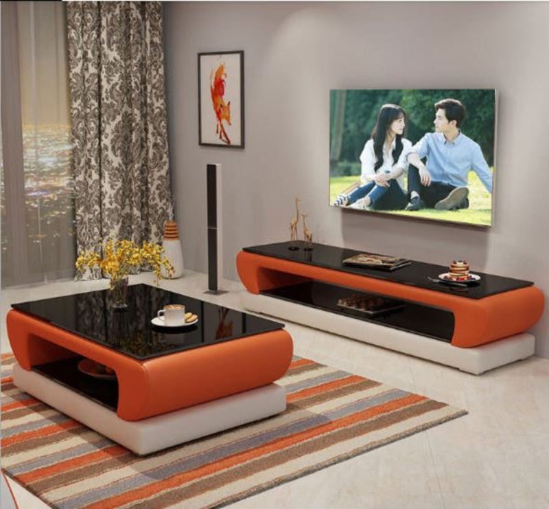Coffee Table Set: Glass Standoffs. Glass top coffee table with standoffs.