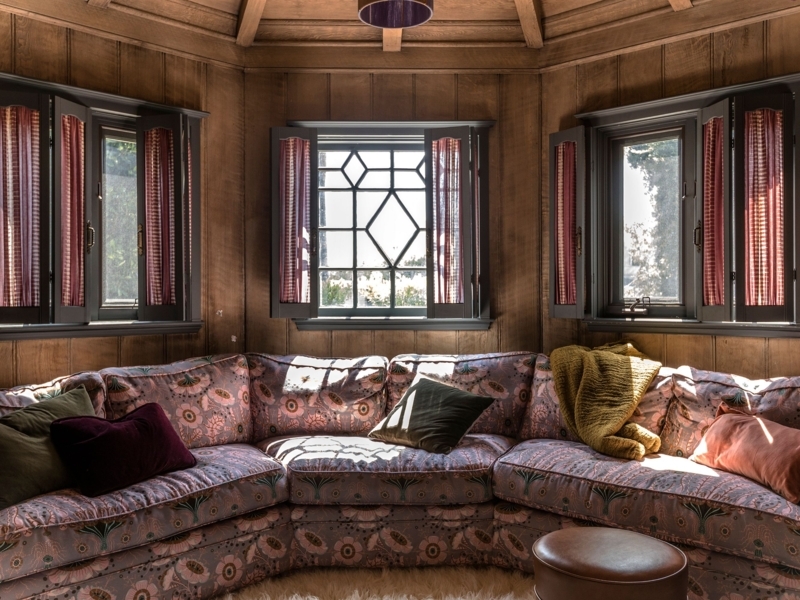 Grandmillennial Living Room Inspiration with Skirted Base Floral Sofa