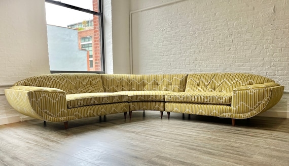 Retro Three-Piece Modular Sectional in Textured Sunrise Palette