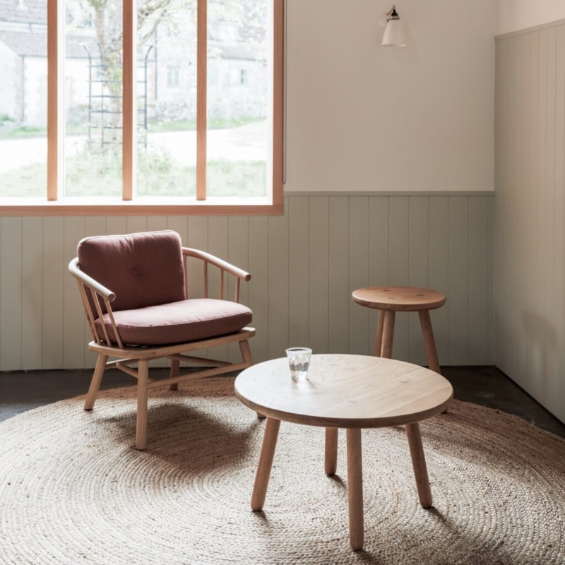 Round Oak Coffee Table with Exposed Peg Joinery Details