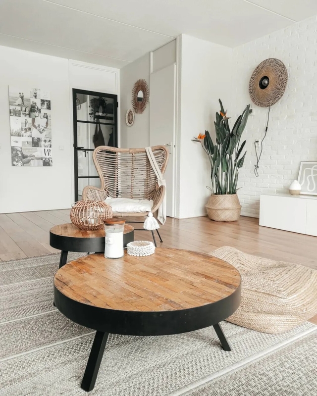 Round Side Table with Chunky Wood Top and Hairpin Legs