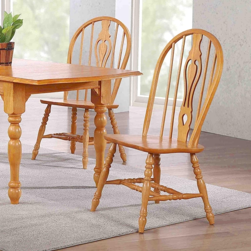 Dining Chair, Keyhole Cutout, Spindle Back, Light Oak Windsor Style