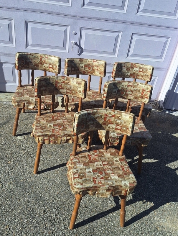 Dining Chair Vintage Retro Brown Vinyl Ruffled Edges High Back