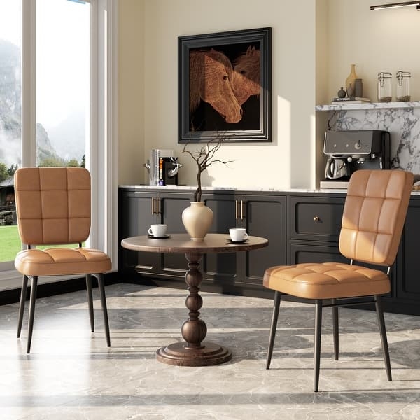 Dining Chair with Curved Back, Black Metal Legs, Round Tabletop