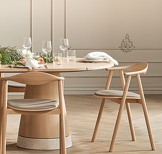 Dining Chairs with Danish Silhouette, Warm Wood and Black Seat