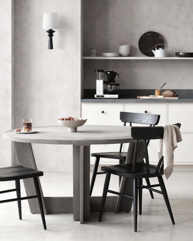 Japandi Style Dining Seat Continuous Curved Back Woven Rush Seat