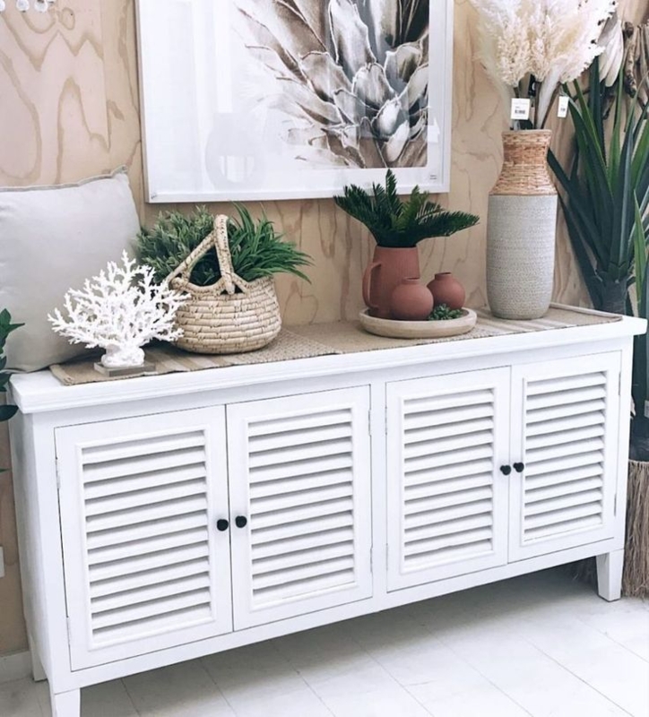 Light Wood Woven Sideboard Coastal Styling With Lamps and Blue Glass