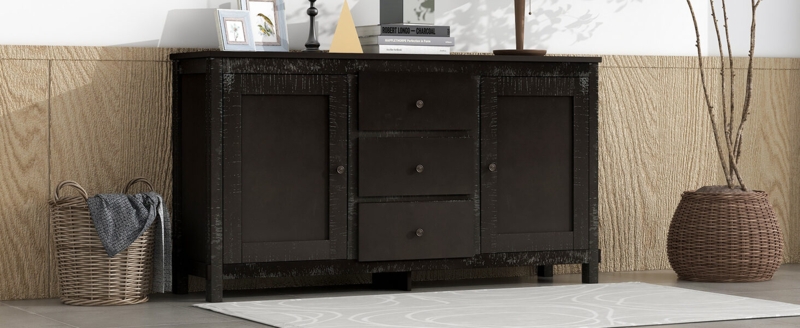 Sophisticated Four-Door Buffet with Decorative Glass Mullions