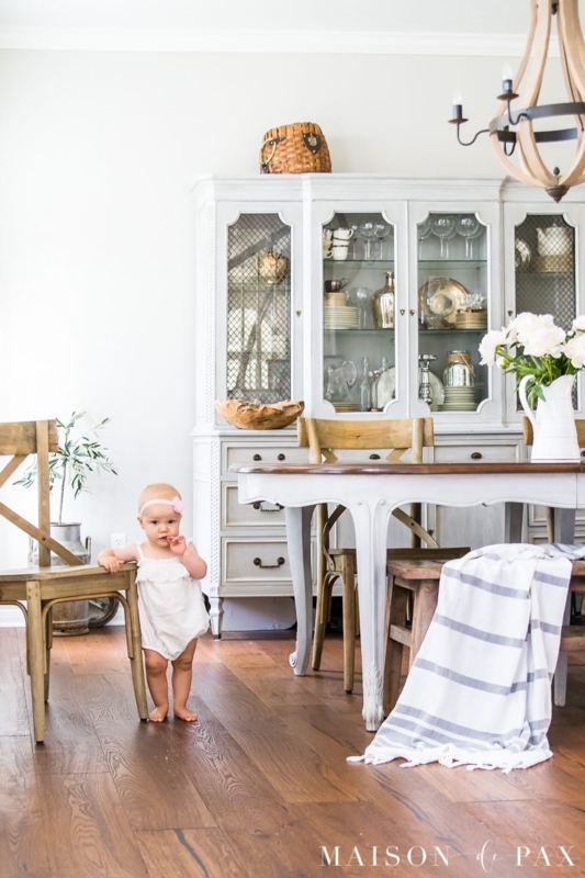 Whitewashed Dining Table with Mixed Seating Style