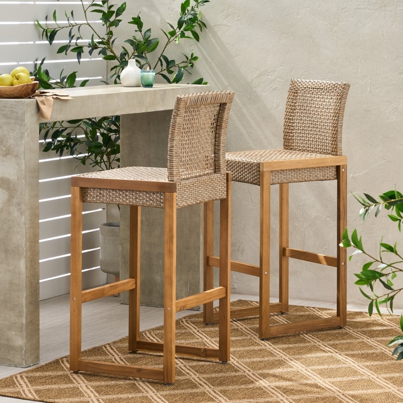 Bar Stools Outdoor Wicker Bar Stool Set with Wood Toned Legs