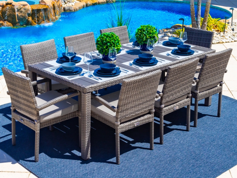 Coastal Outdoor Dining Set: 9-Piece Grey Wicker with Pedestal Base