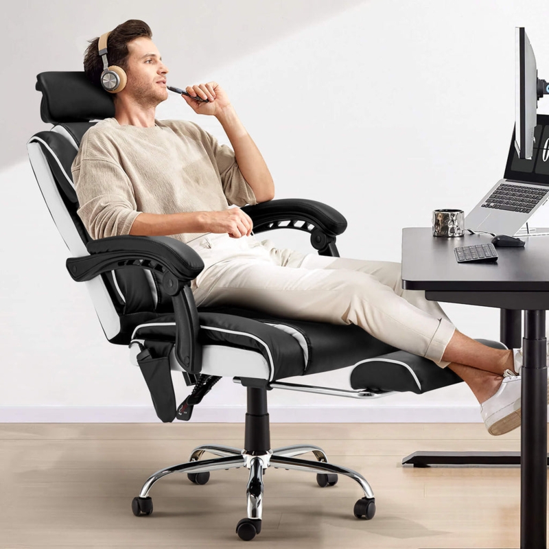 Office Chair Extendable Footrest Black Leather-Like High Back
