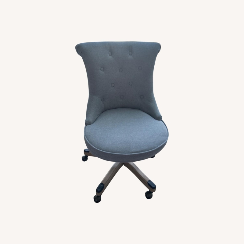 Office Chair Integrated Armrests High Back Light Gray with Black Frame