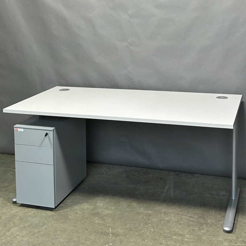 Office Desk Cantilever Legs Cable Management Ports Professional Setup
