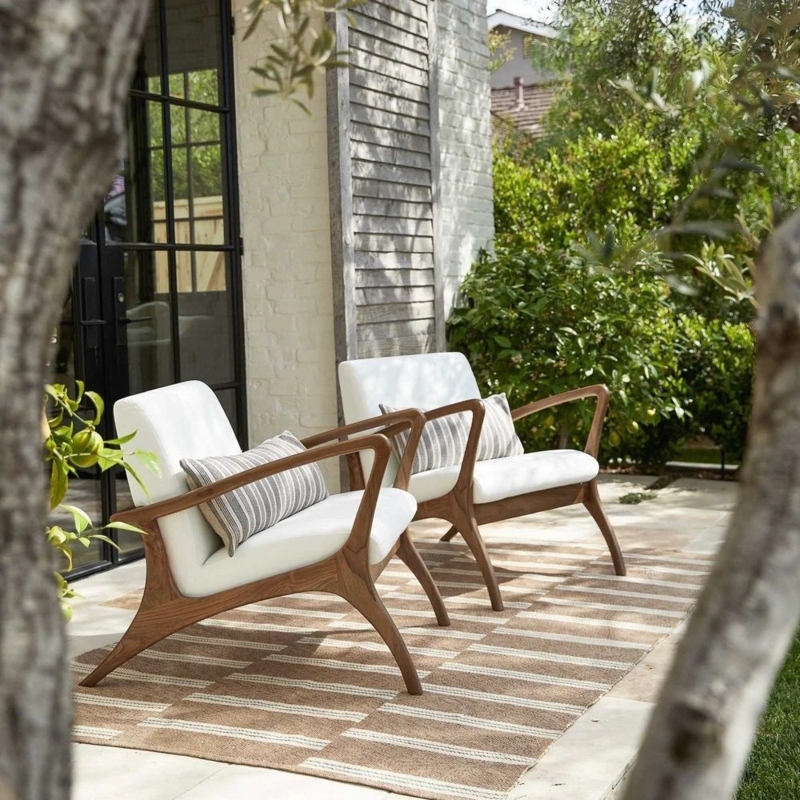 Outdoor Armchair Boxy Frame, Modern Teak Patio Furniture Styling