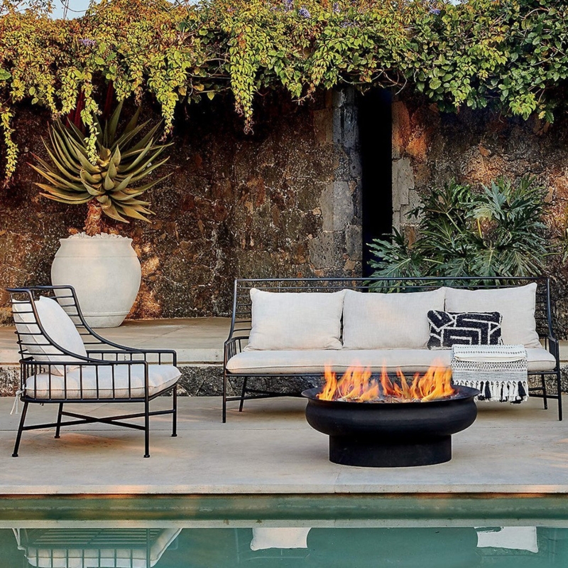 Outdoor Dining Chair: Modern Minimalist Linear Frame Sled Base
