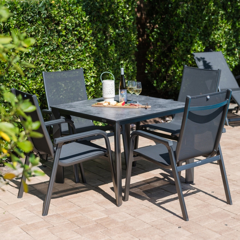 Outdoor Dining Set, Mesh Construction & Umbrella Hole, Anthracite Finish