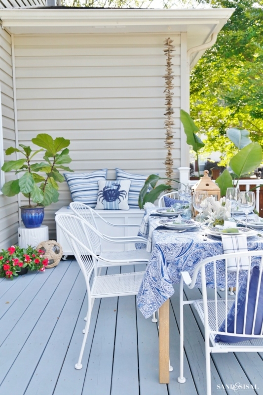 Outdoor Dining Set: Nautical Style, Woven Chairs & Navy Striped Runner