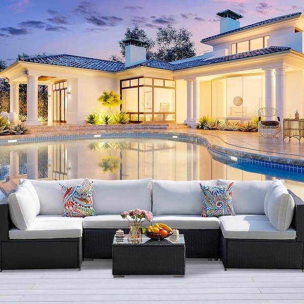 Outdoor Sectional Grey Woven Wicker 7-Piece Set with Slat-Top Table