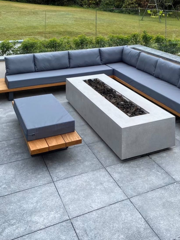 Outdoor Sectional High Contrast Neutrals Charcoal Grey Woven Rattan Base