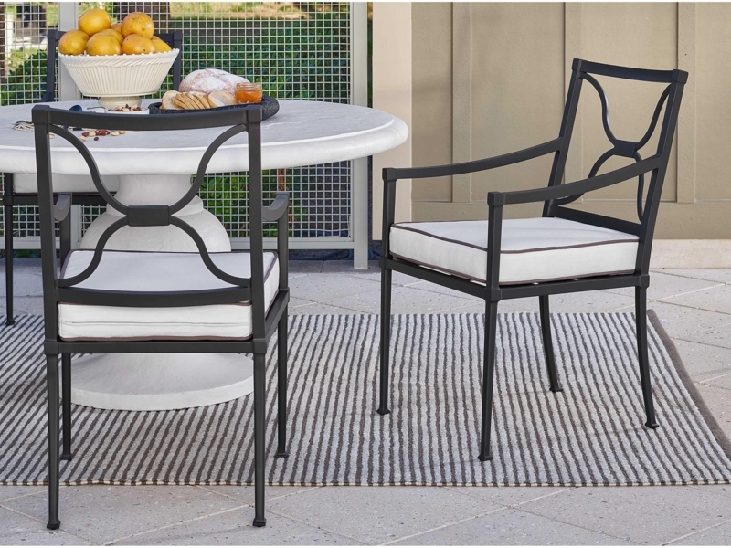 Patio Dining Set Mixed Materials Black Aluminum Frame and Wood Slats