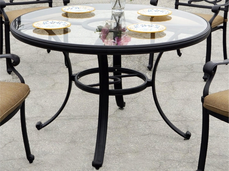 Patio Dining Table Traditional Round Glass Top with Central Support Ring