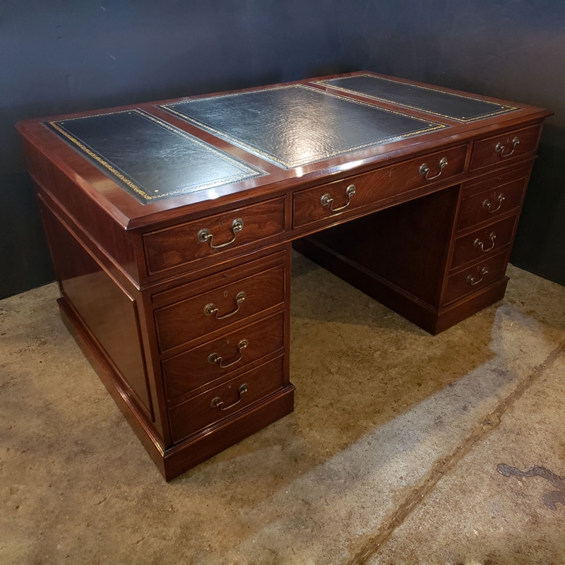 Pedestal Desk Tooled Leather-Like Top Mahogany Executive Office