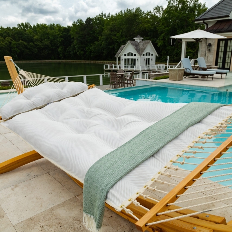 Rope Hammock, Greige Tufted Seat, Metal Stand for Cozy Outdoor Nook