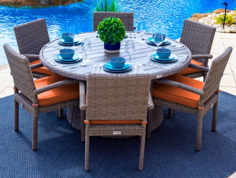 Round Gray Woven Rattan Outdoor Dining Set 7-Piece Coastal
