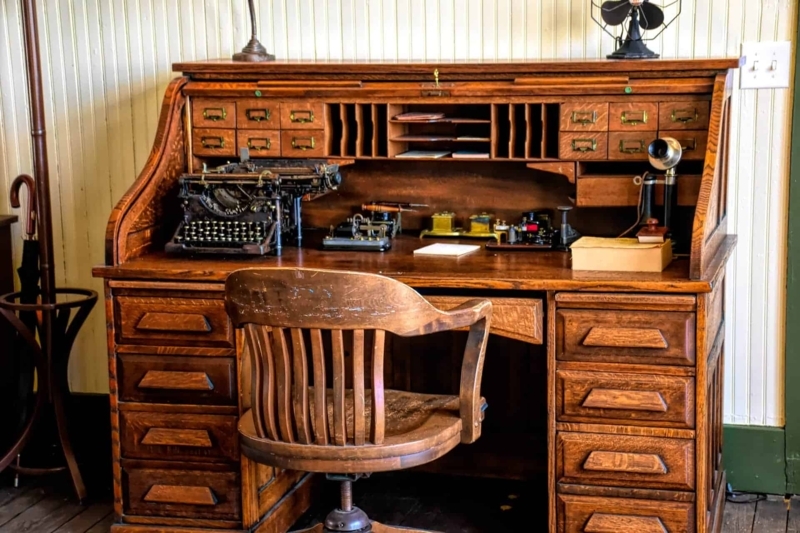 Secretary Desk with Tiered Cubby Storage Traditional Styling