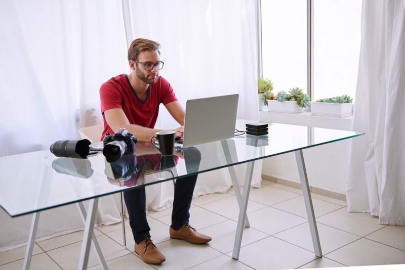 Writing Desk L-Shaped All-Glass Construction Wraparound Bent Glass