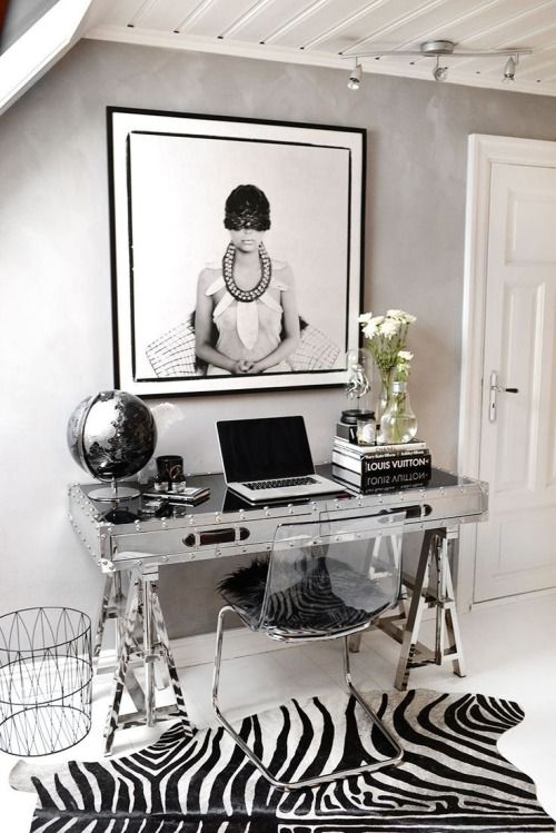 Writing Desk with Mirrored Drawers and Gold X-Frame Base