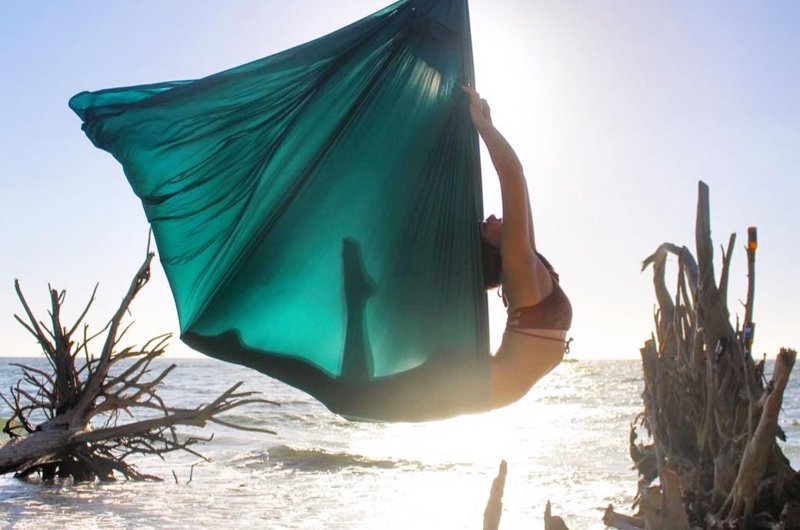 Yoga Hammock Teal Fabric Ceiling Suspension Minimalist Home Studio