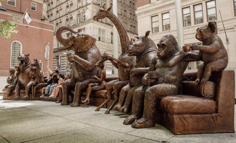 Anthropomorphic Sculptural Bench: Whimsical Bronze Animal Garden Sculpture