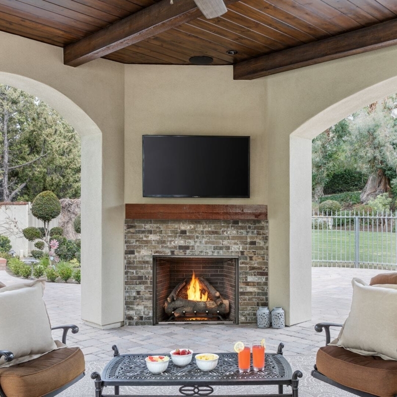 Built-In Outdoor Gas Fireplace with Stainless Steel Frame