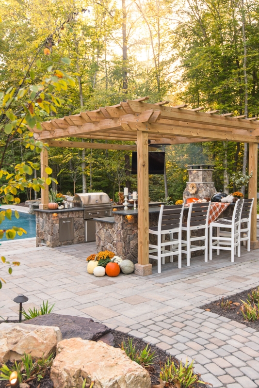 Coastal Patio Layout features Infinity Edge Pool and Glass Railing