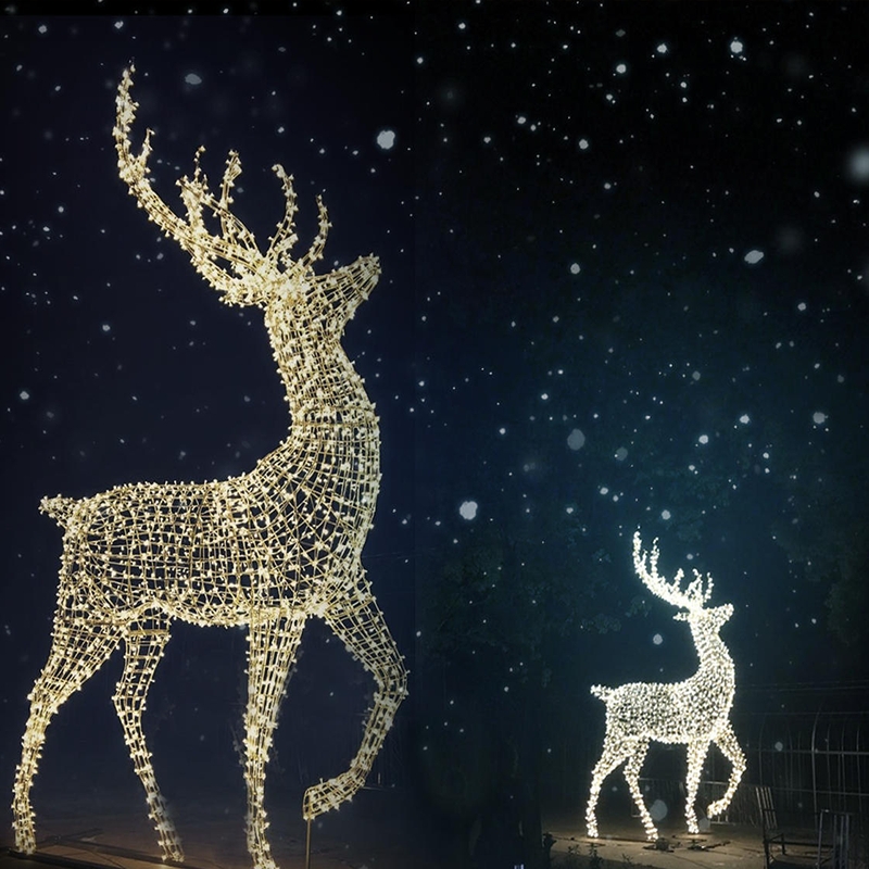 Commercial Grade Lighted Display, Life-Size Reindeer and Sleigh Set.
